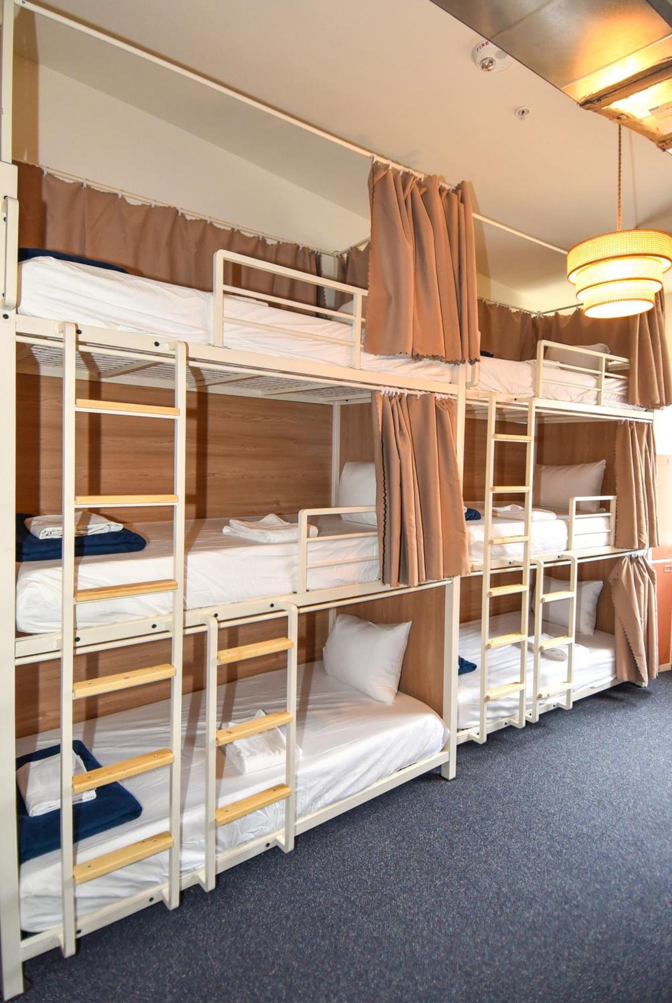 Caravan Hostel Dc 华盛顿哥伦比亚 外观 照片