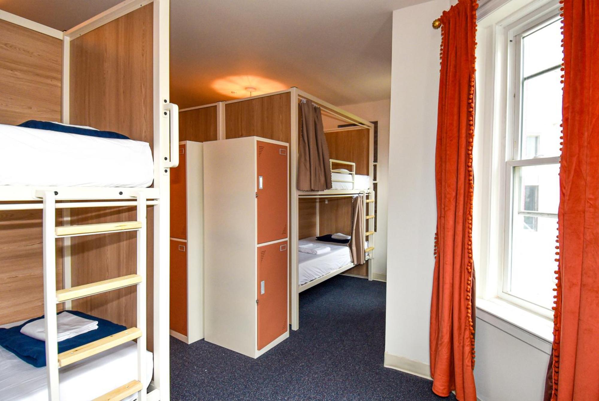 Caravan Hostel Dc 华盛顿哥伦比亚 外观 照片