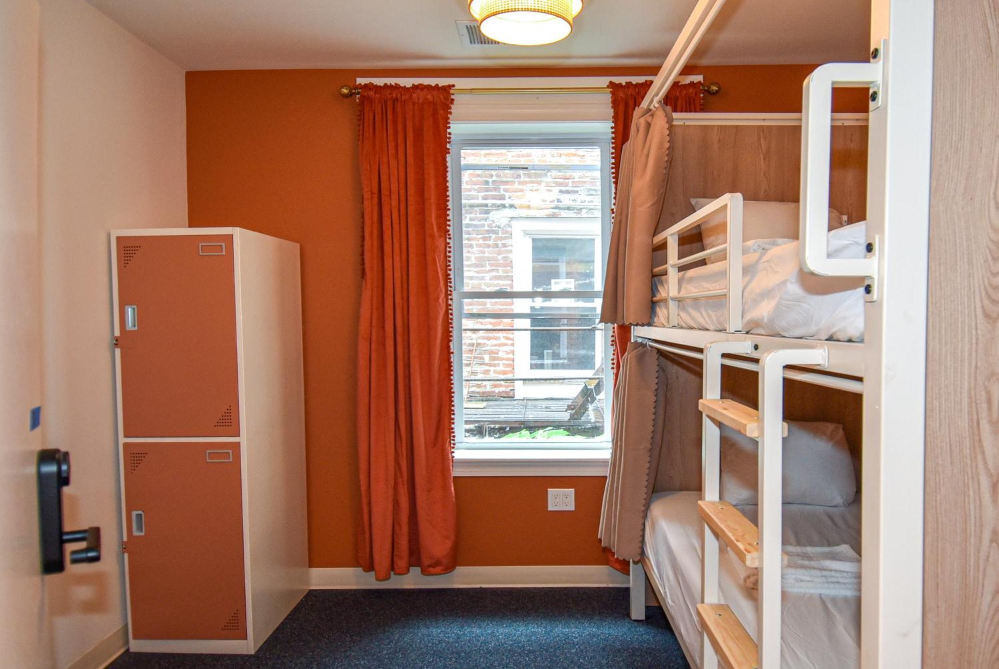 Caravan Hostel Dc 华盛顿哥伦比亚 外观 照片