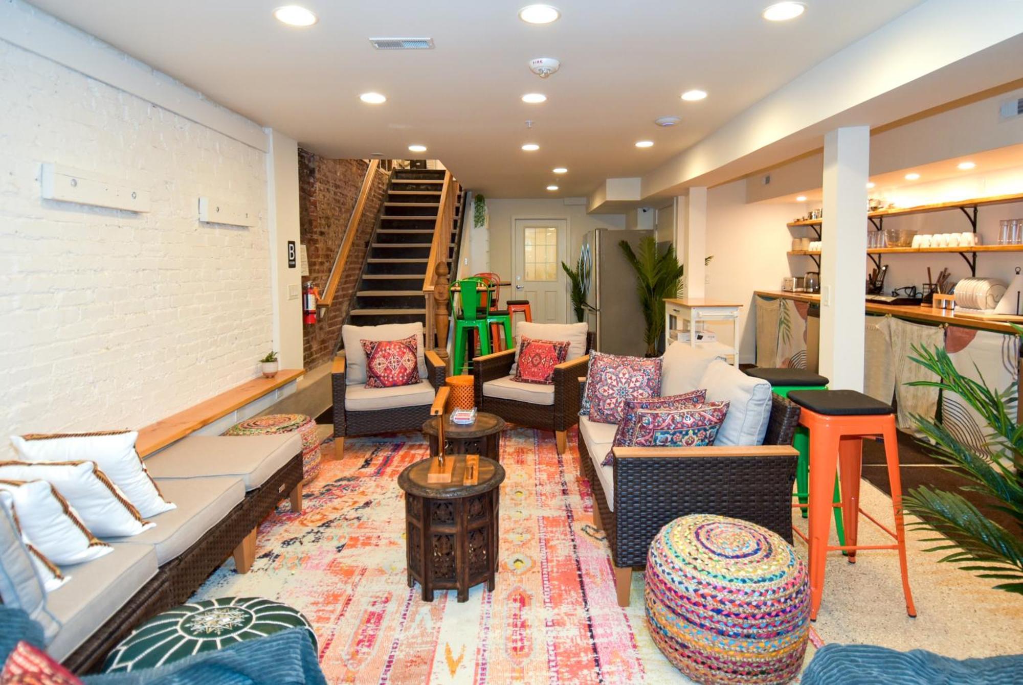 Caravan Hostel Dc 华盛顿哥伦比亚 外观 照片